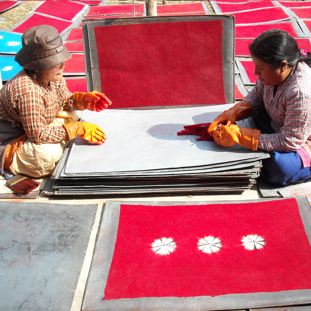 Sana Hastakala Nepal Bomboniere solidali