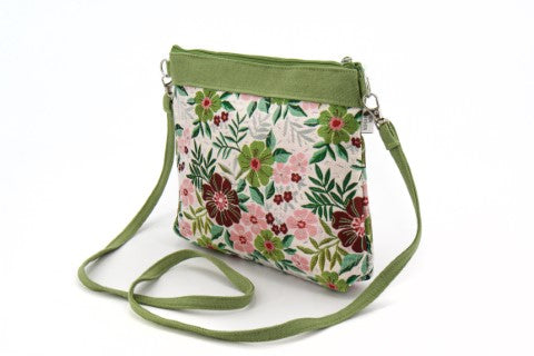 Particolare della borsa Sweety in cotone canvas e broccato con disegno floreale. Artigianato equosolidale Vietnam