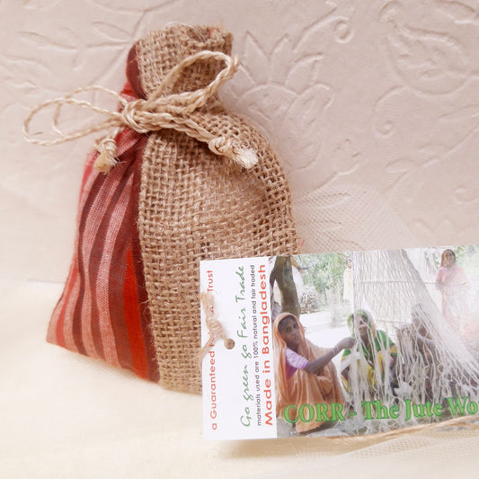 SACCHETTINO PORTACONFETTI JUTA E SARI ROSSO E NATURALE | COD HUBEQ7251873