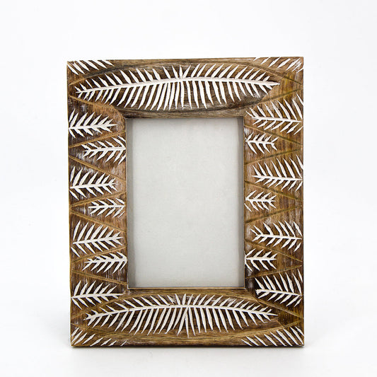 cornice portafoto in legno mango decoro felce per un regalo solidale che sostiene artigiani indiani