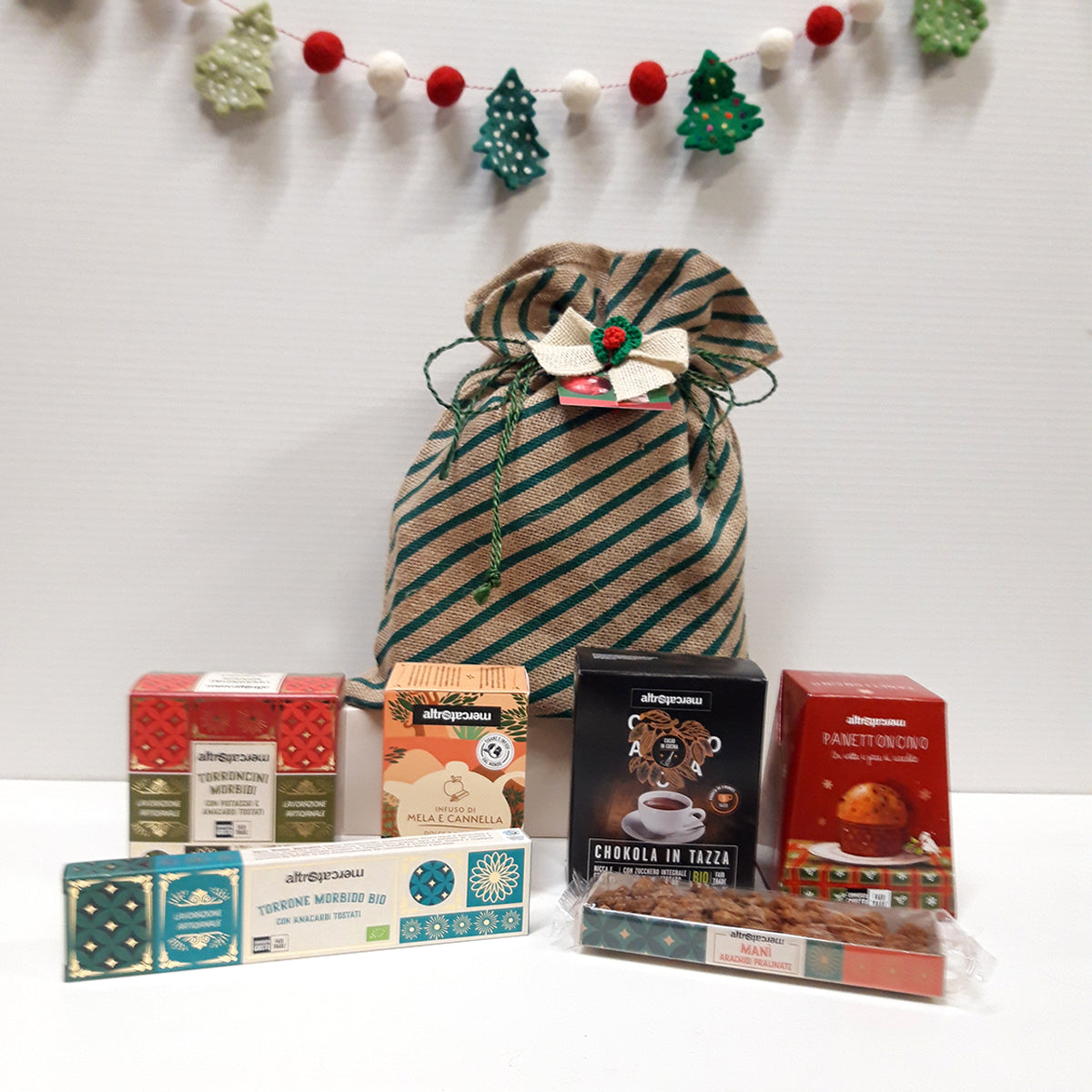 CESTO NATALIZIO LA GIOIA DEL NATALE COD 25N04