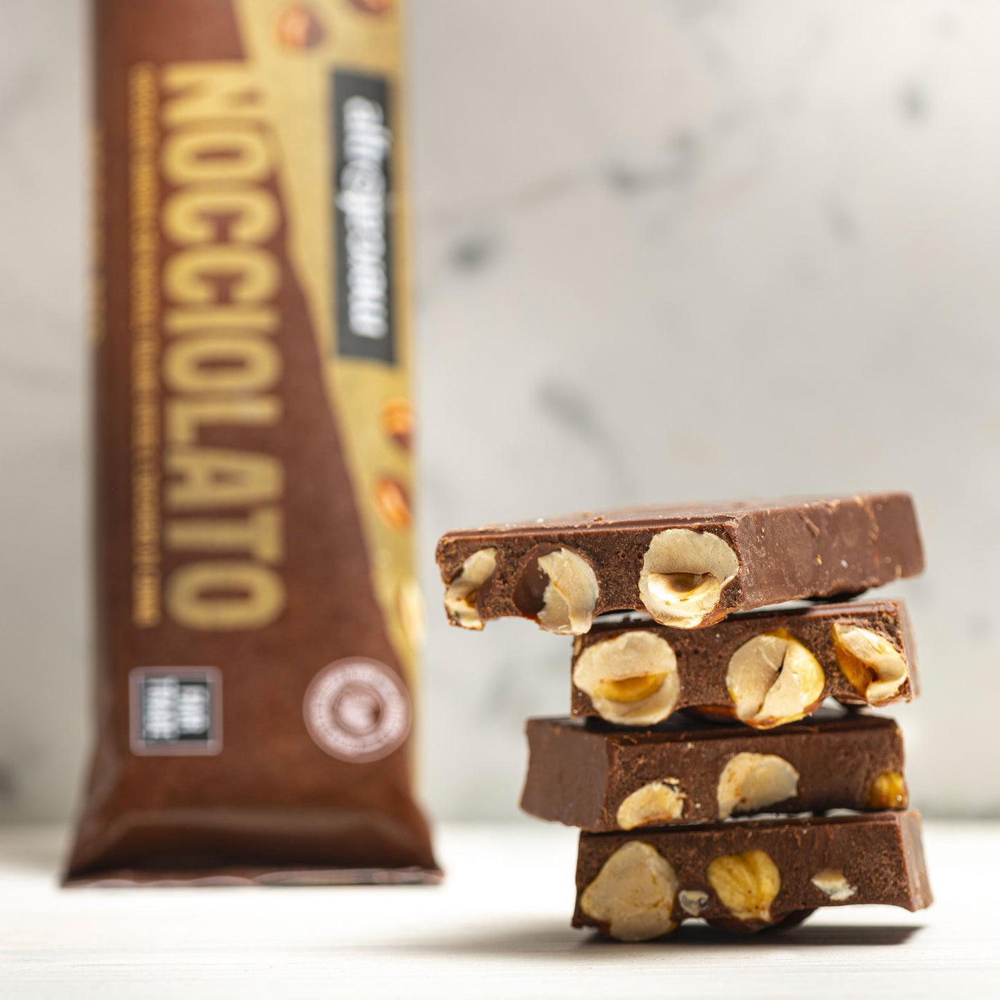 CIOCCOLATO NOCCIOLATO GIANDUIA E NOCCIOLE INTERE | COD. 00000367 | 125 g