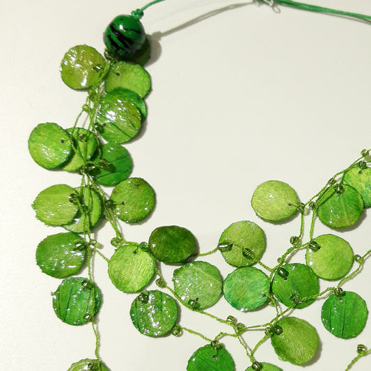 COLLANA SEMI DI MANGO E PERLINE COLOR VERDE| COD ASS319