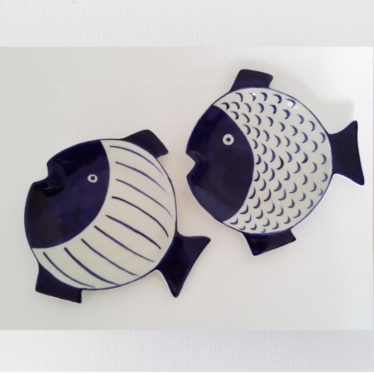 PIATTINO/POSACUCCHIAIO PINNA BLU TONDO | COD 4074