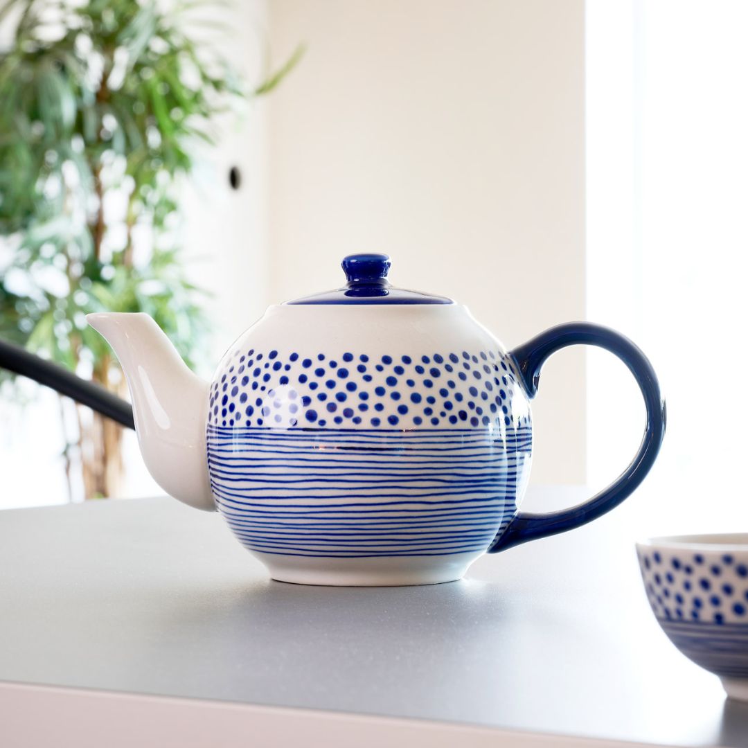 Teiera in ceramica DOT-STRIPES blu – artigianale equosolidale