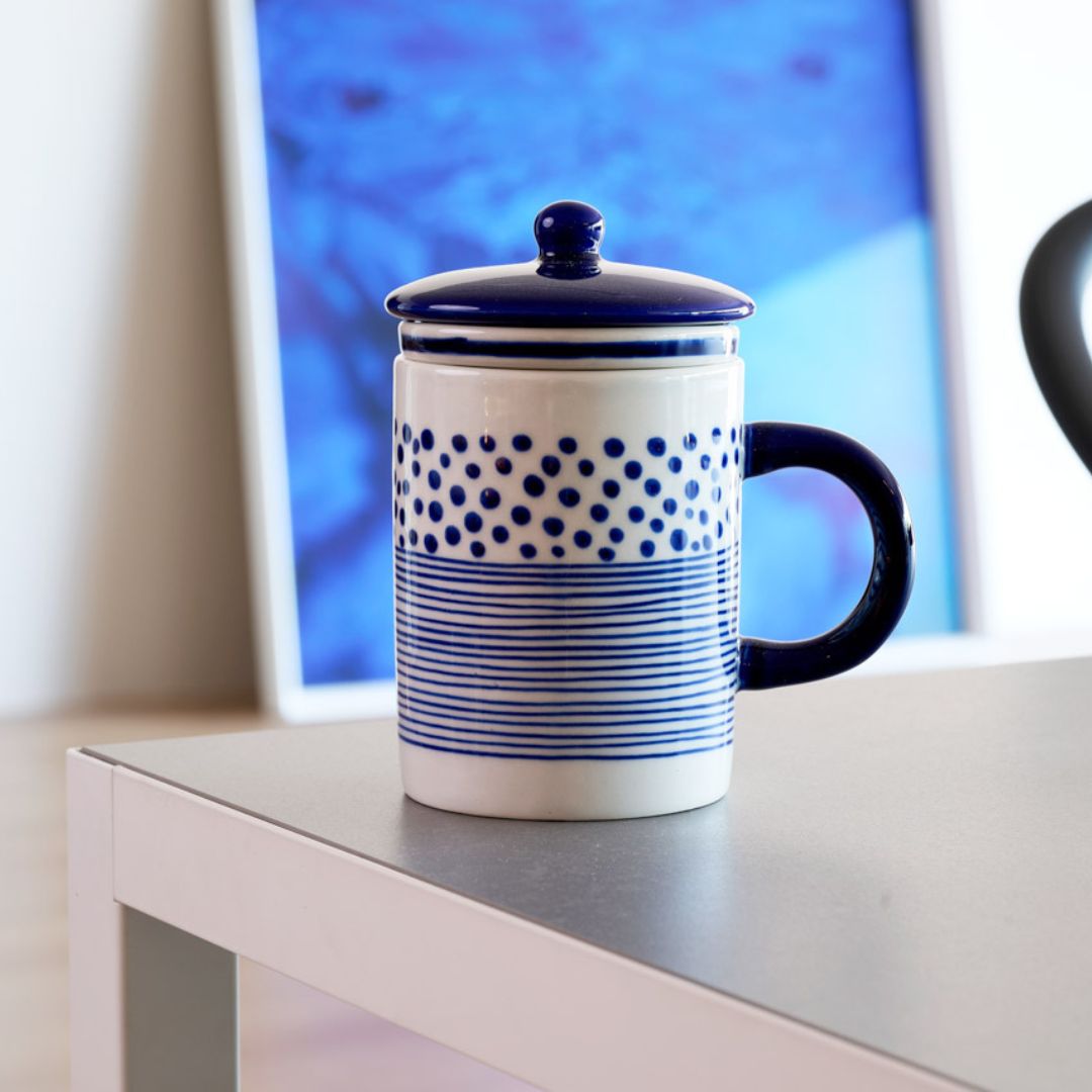 tisaniera in ceramica artigianale , equosolidaledipinta a mano da artigiane in Vietnam