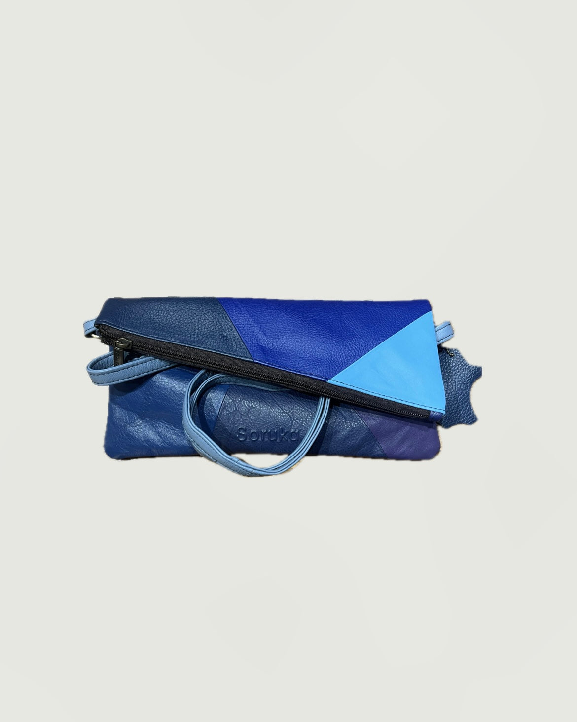 Borsa a tracolla Mila Soruka in pelle recuperata blu | Artigianato indiano