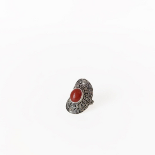 ANELLO SUNDARA, OTTONE PLACCATO ARGENTO, ONICE ROSSA  | HUBM341133163201