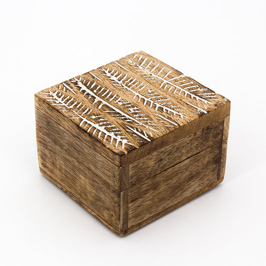 cofanetto portagioie in legno di mango artigianato indiano equosolidale . Un regalo per tutte le occasioni 