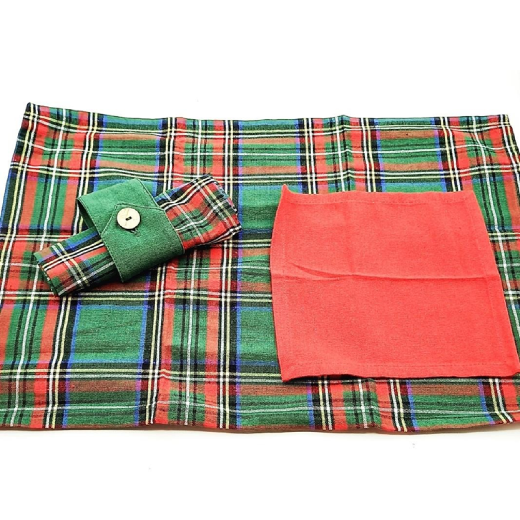 Dettaglio tessuto asciugapiatti motivo scozzese verde cotone