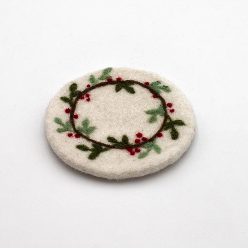 SOTTOBICCHIERE BIANCO GHIRLANDA  NATALE FELTRO EQUOSOLIDALE NEPAL | HUBAQNP0021803