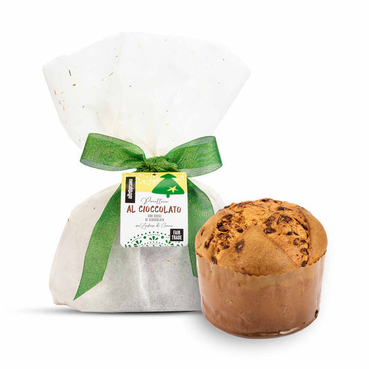 Panettone goloso al cioccolato dal Commercio Equosolidale Altromercato